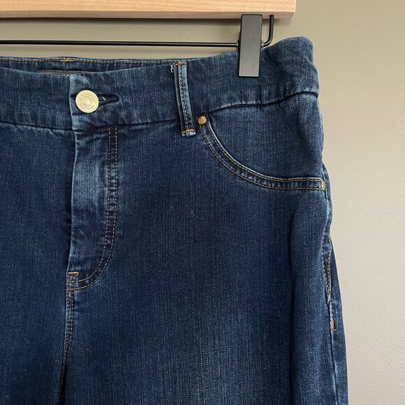 CHICO'S So Slimming Jeggings Size 8 Jean Leggings Dark Blue Wash Stretch Classic - Picture 9 of 16